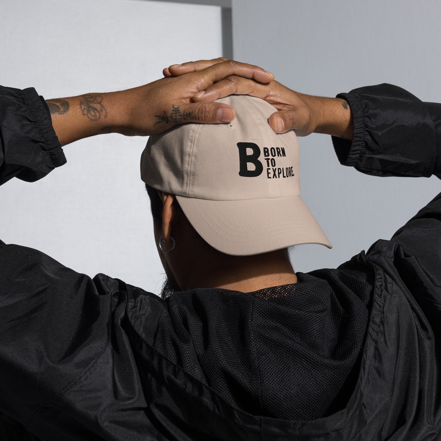Born to explore Dad hat (Light Variant)