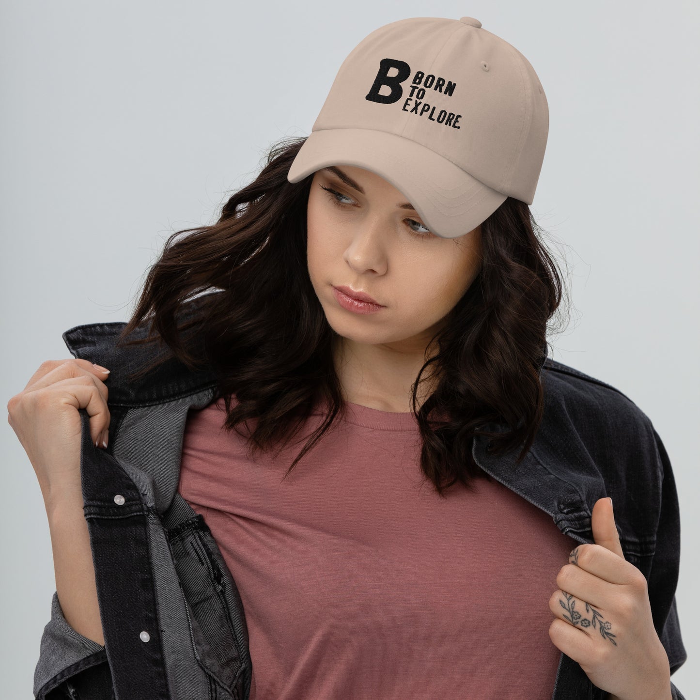 Born to explore Dad hat (Light Variant)