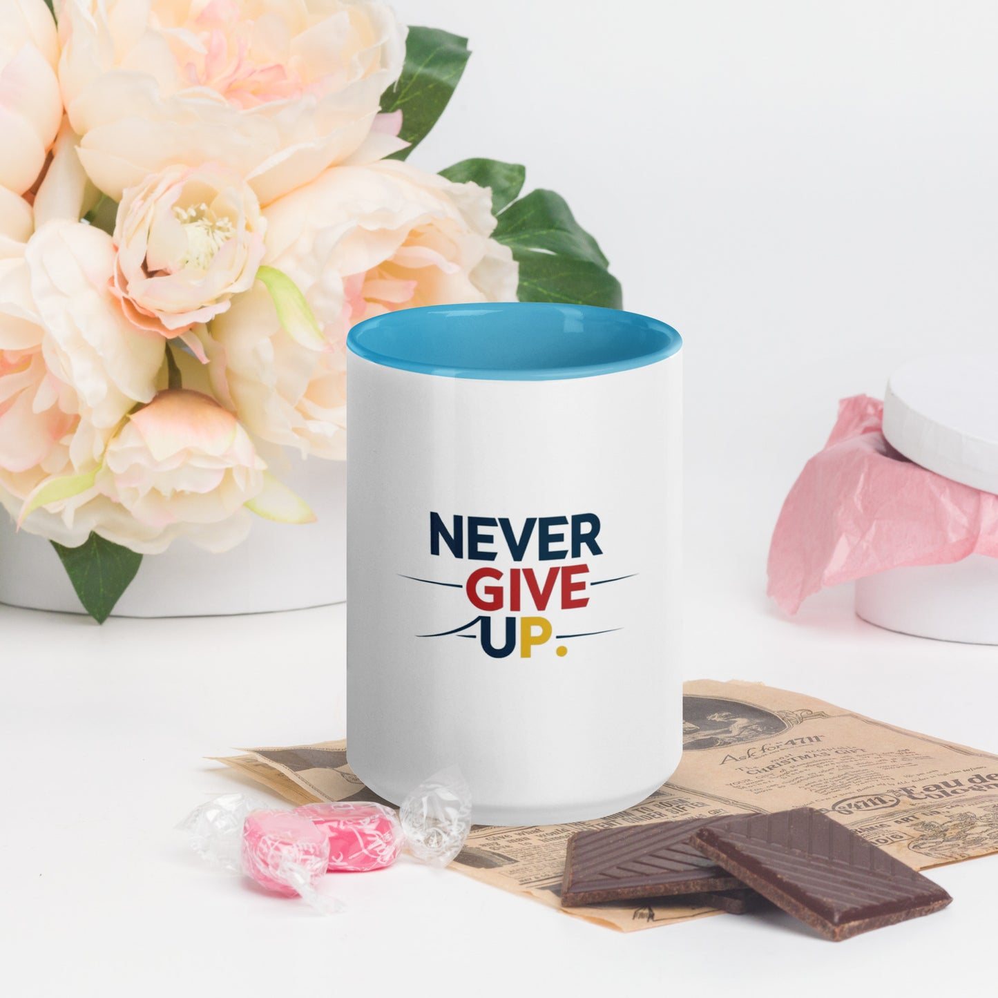 Never Give up Mug with Color Inside