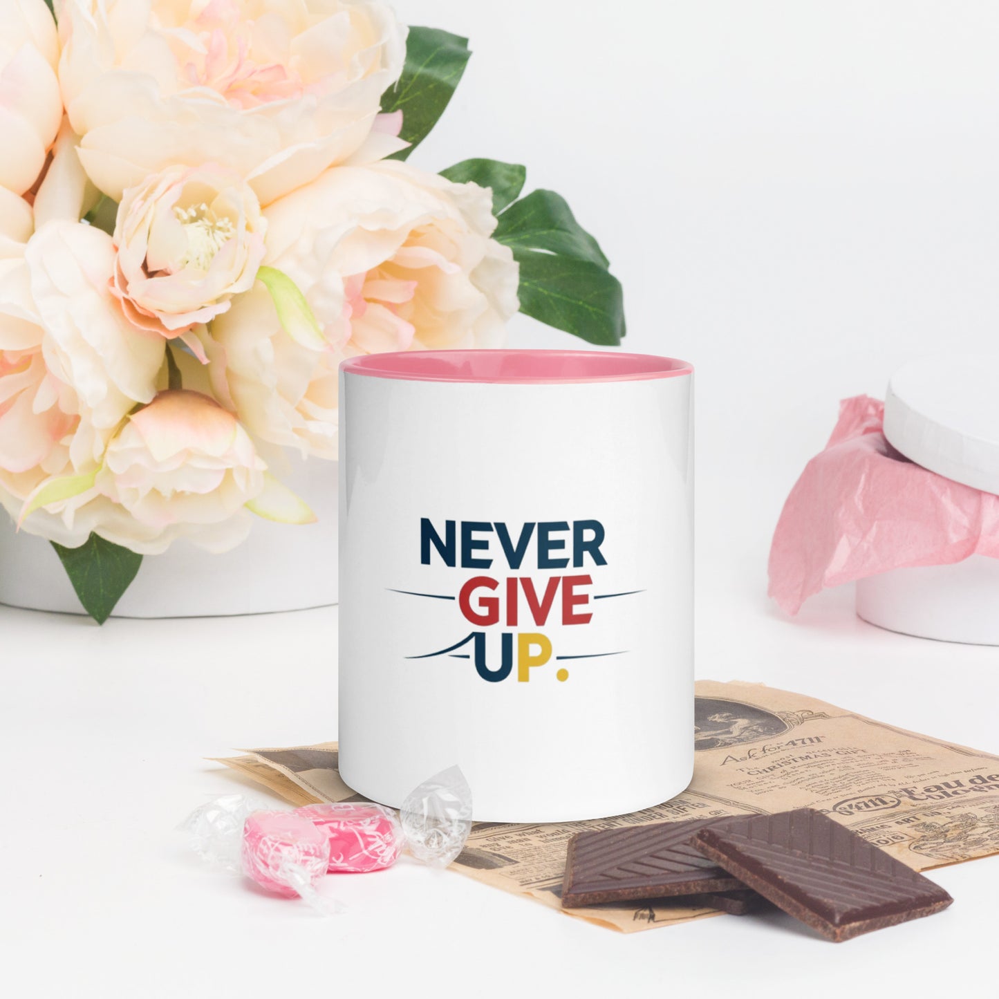 Never Give up Mug with Color Inside